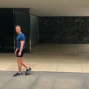 Meet your Posher, Derek